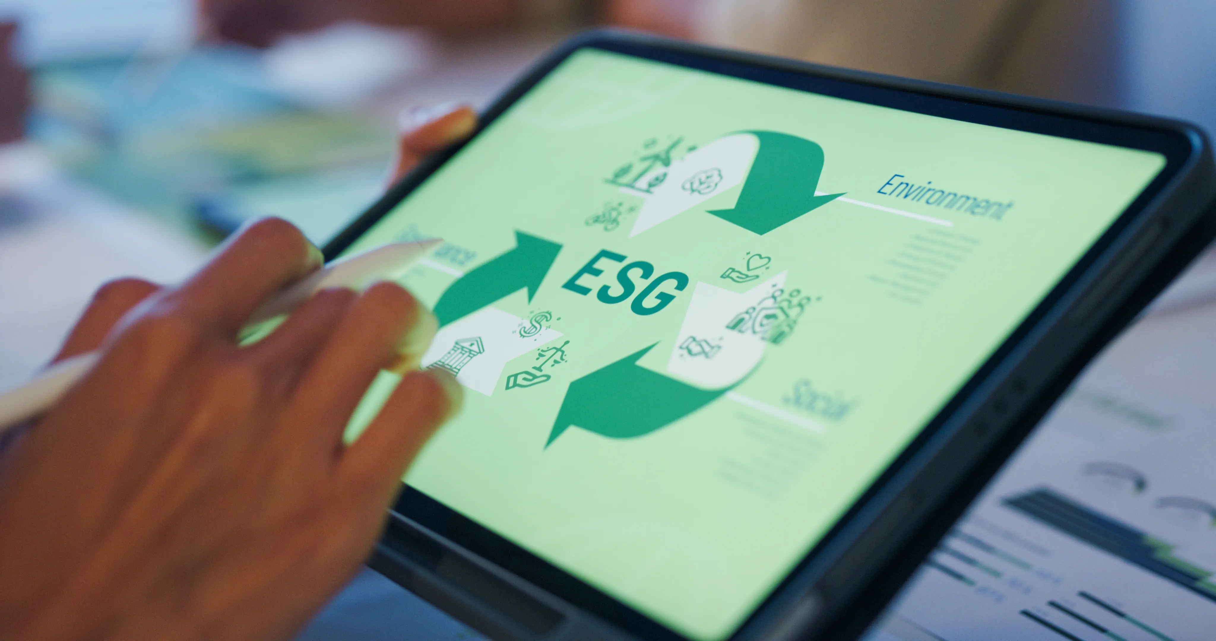 Normativa: comprender el marco regulatorio en sostenibilidad